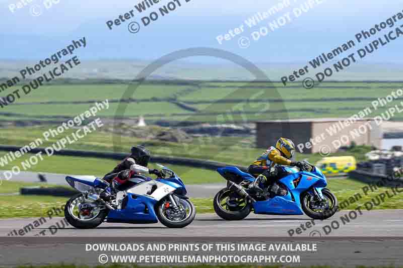 anglesey no limits trackday;anglesey photographs;anglesey trackday photographs;enduro digital images;event digital images;eventdigitalimages;no limits trackdays;peter wileman photography;racing digital images;trac mon;trackday digital images;trackday photos;ty croes